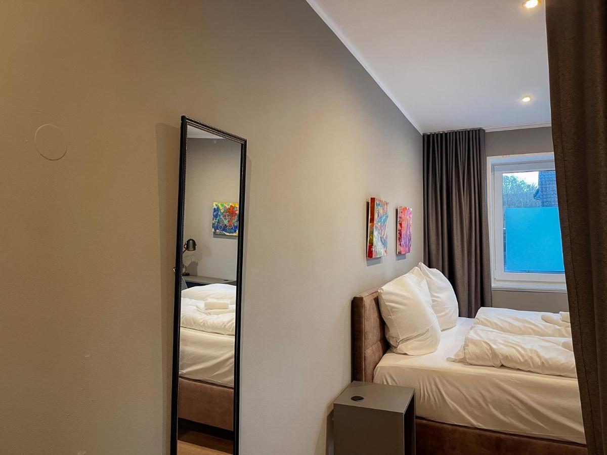 Apartment Prinzessin Aphrodite - Zimmerprinzen Oldenburg Eksteriør billede